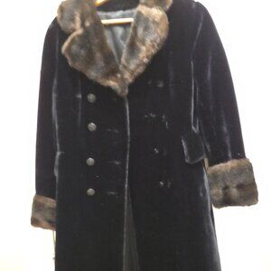 Full Length Vintage Winter Coat with real Mink Fur Accents, Size Medium